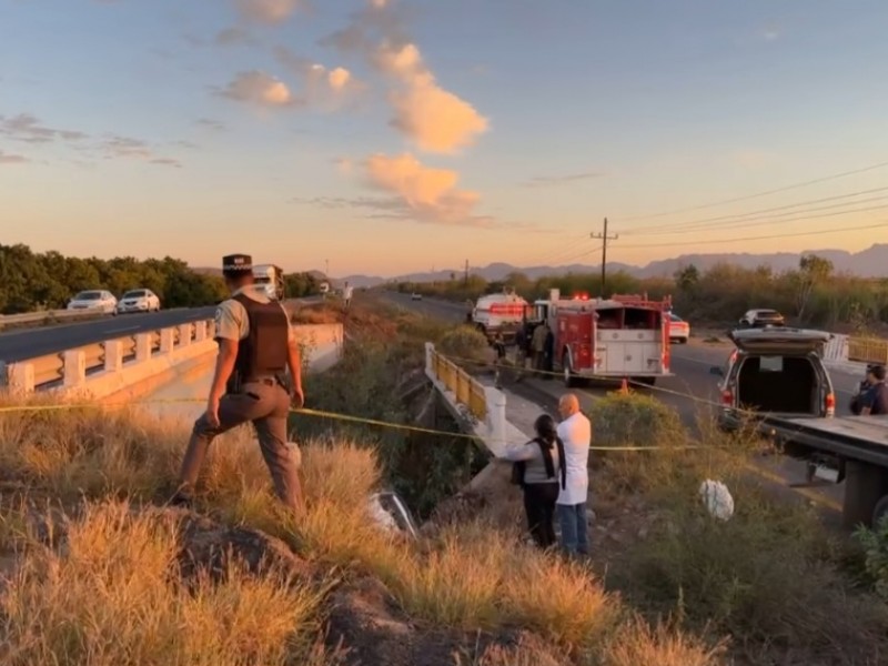 Sube a 5 los fallecidos en accidente en El Carrizo