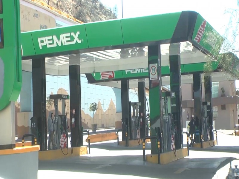 Sube costo de gasolina en la frontera