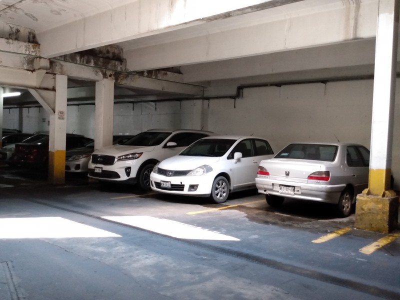 Sube el costo de estacionamiento en Toluca