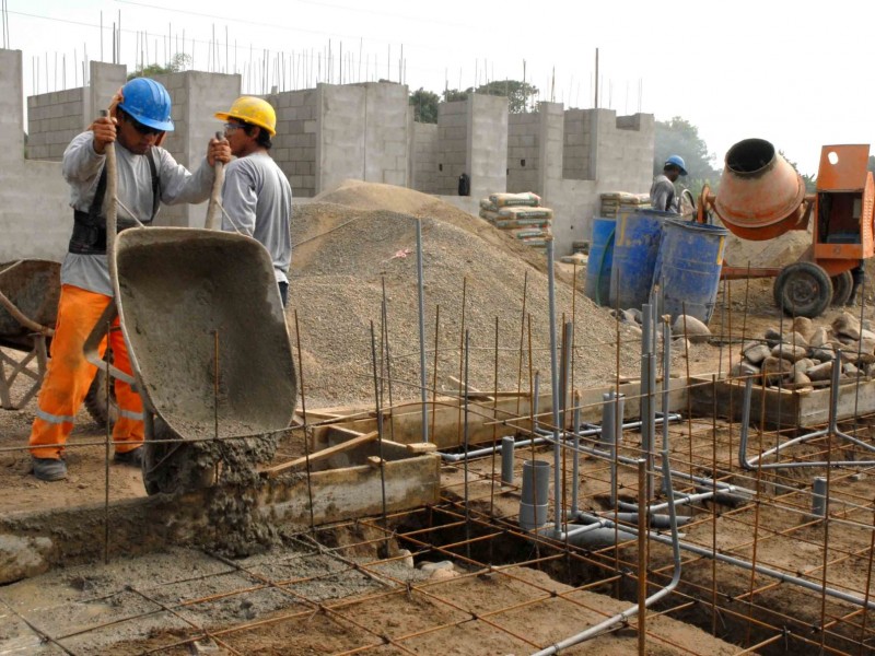 Sueldos y drogadicción estan dejando sin trabajadores a la construcción