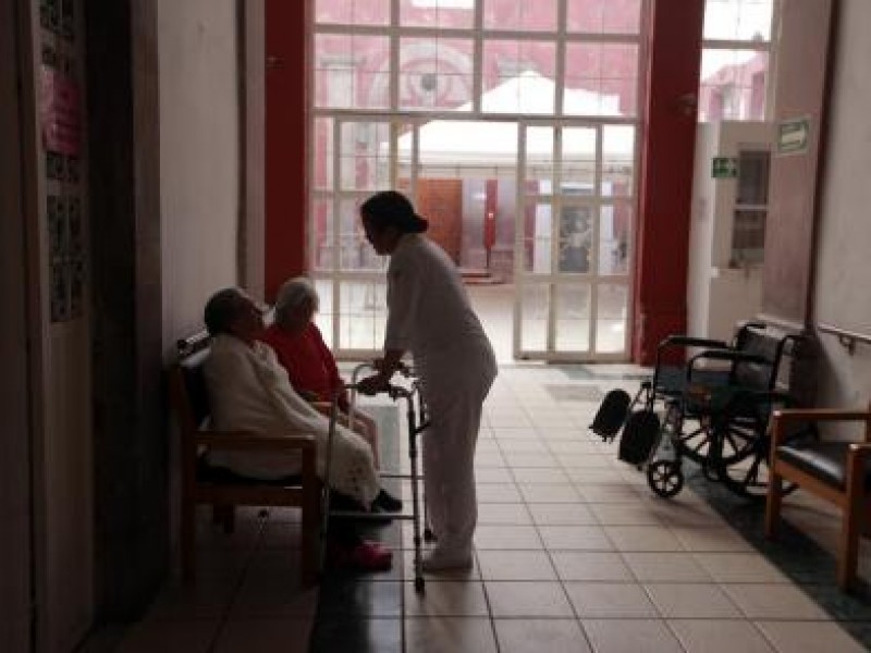 Sufren depresión abuelitos del Asilo San Sebastián