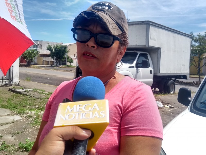 Sufren vecinos en la zona norte malos olores