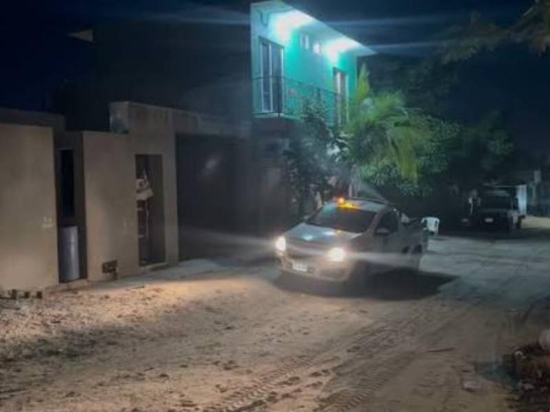 Sujeto asalta con arma de juguete y a punto de ser linchado