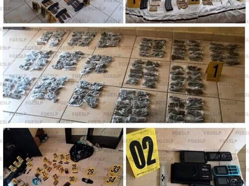 Sujetos asegurados con droga y armas hechizass