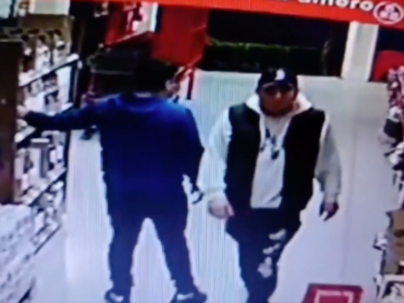Sujetos ingresan a robar en tienda de Huauchinango
