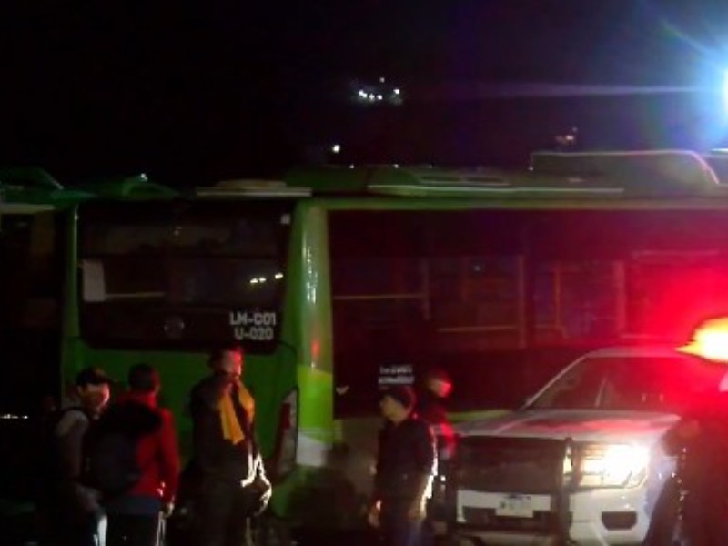 Sujetos robaron más de 250 mil pesos de una terminal de camiones Sujetos robaron más de 250 mil pesos de una terminal de camiones