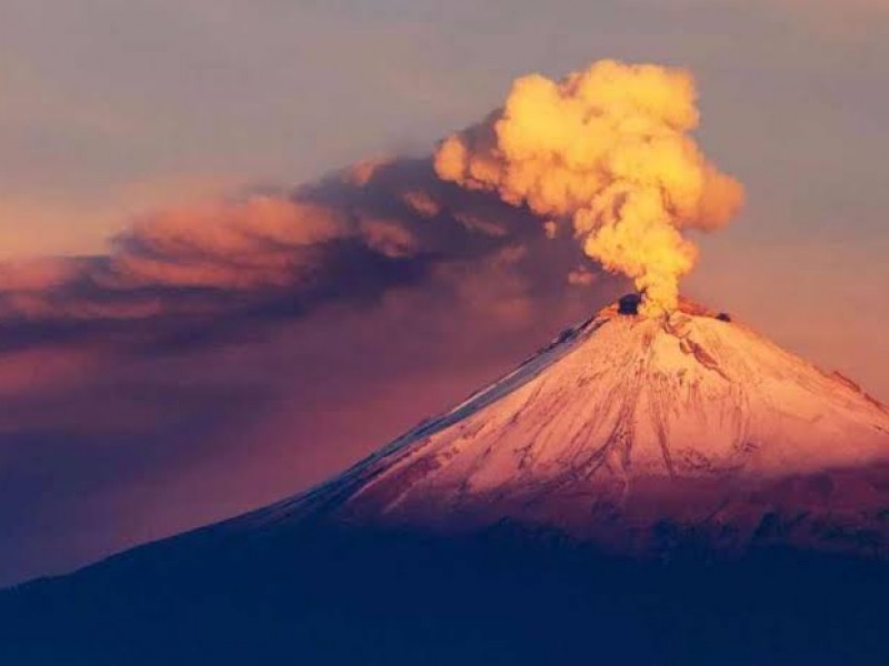 Suma Popocatépetl 62 exhalaciones en últimas 24 horas