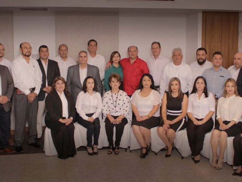 Suman 14 funcionarios con covid-19 en ayuntamiento de Slrc.