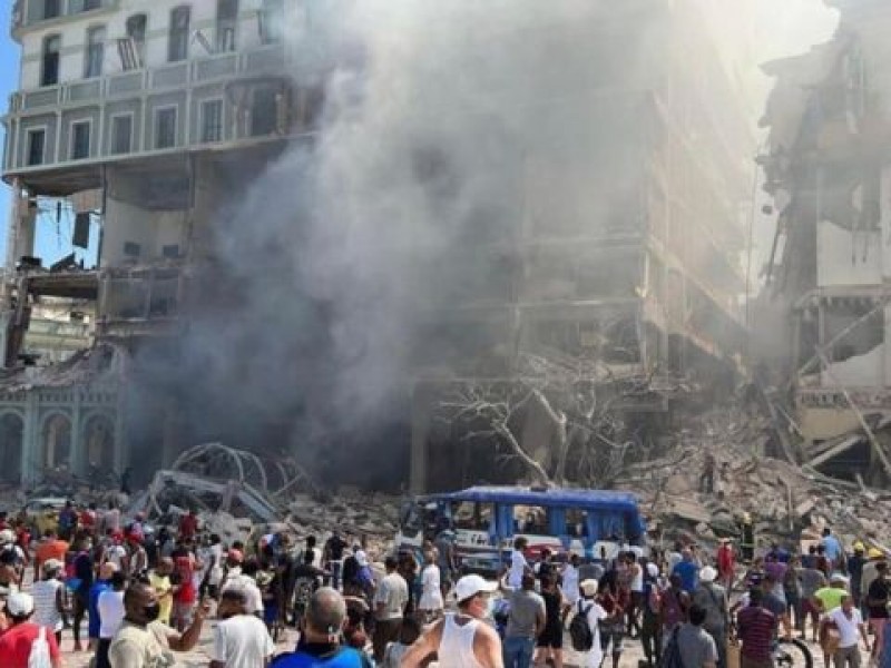 Suman 35 muertos por explosión en hotel Saratoga en Cuba
