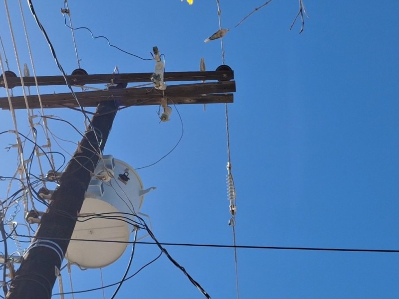 Suman 4 días sin energía habitantes de Ciudad del Cielo