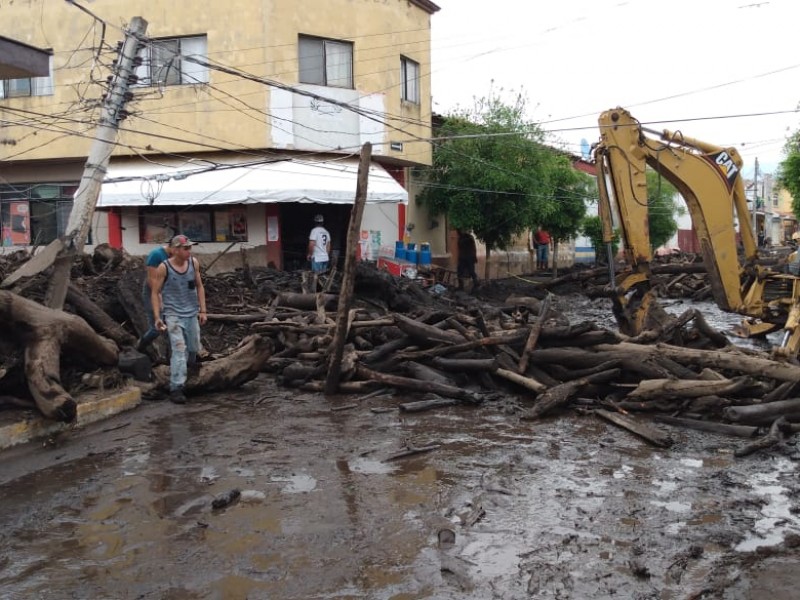 Suman 5 víctimas mortales en San Gabriel