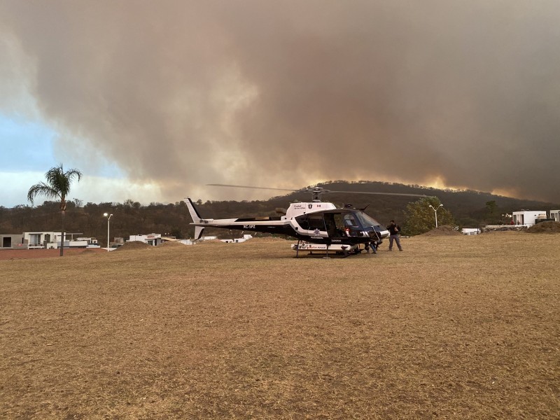 Suman 400 brigadistas en combate a incendio en La Primavera