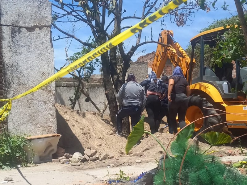 Suman 6 cuerpos localizados en fosa Felipe Ángeles