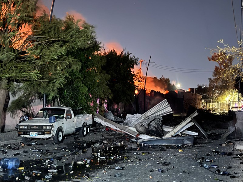 Suman cuatro víctimas mortales tras explosiones en el Álamo Industrial