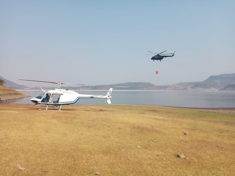 Suman otro helicóptero a labores en Cerro 