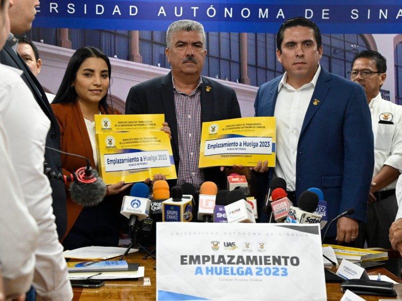 SUNTUAS entrega emplazamiento a huelga 2023