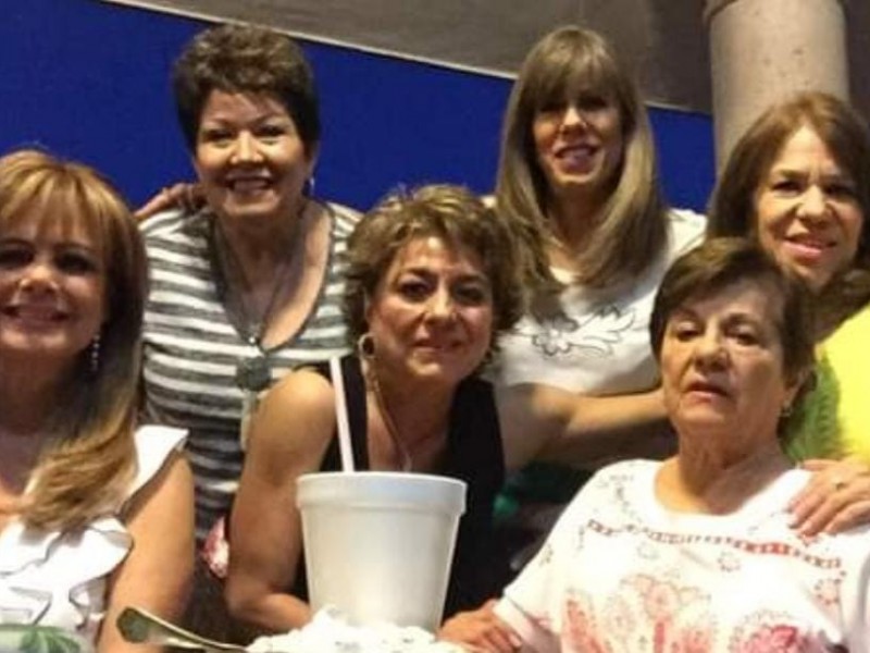 Superan Sandra y sus hermanas la lucha contra el cáncer