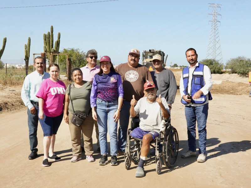 Supervisa alcaldesa de La Paz contrucción del circuito vial Sur