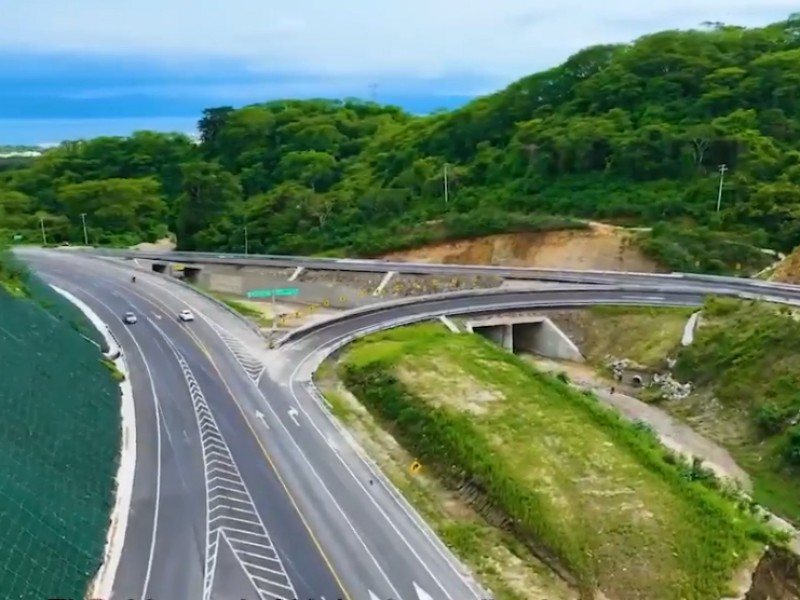 Supervisa AMLO avance de obras federales en Nayarit