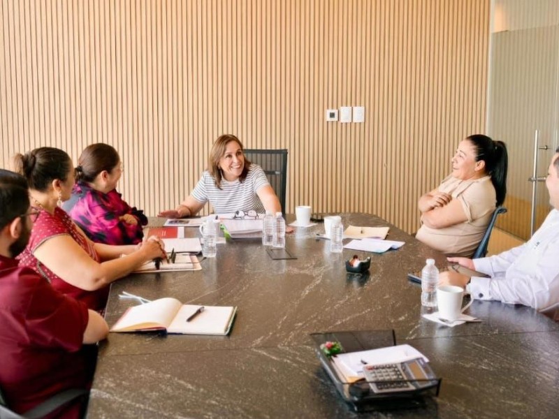 Supervisa Nahle preparativos para el ciclo escolar 2025-2026 en Veracruz