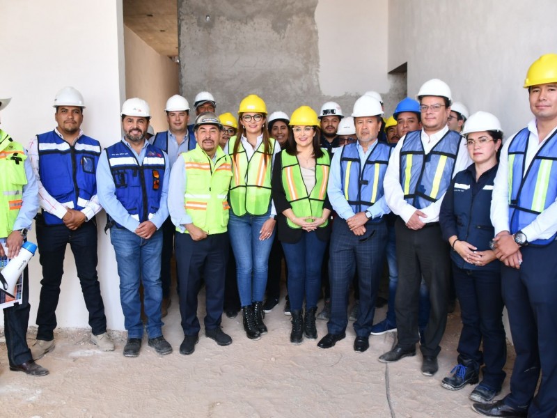 Supervisan construcción de Fiscalía en Ezequiel Montes.