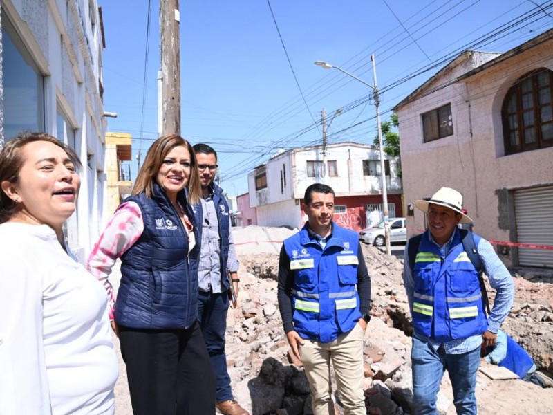 Supervisan obras de mejoramiento en colonia España