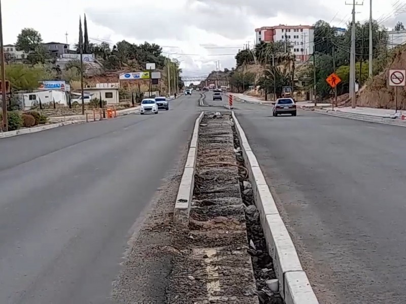 Supervisan obras del periférico Luis Donaldo Colosio