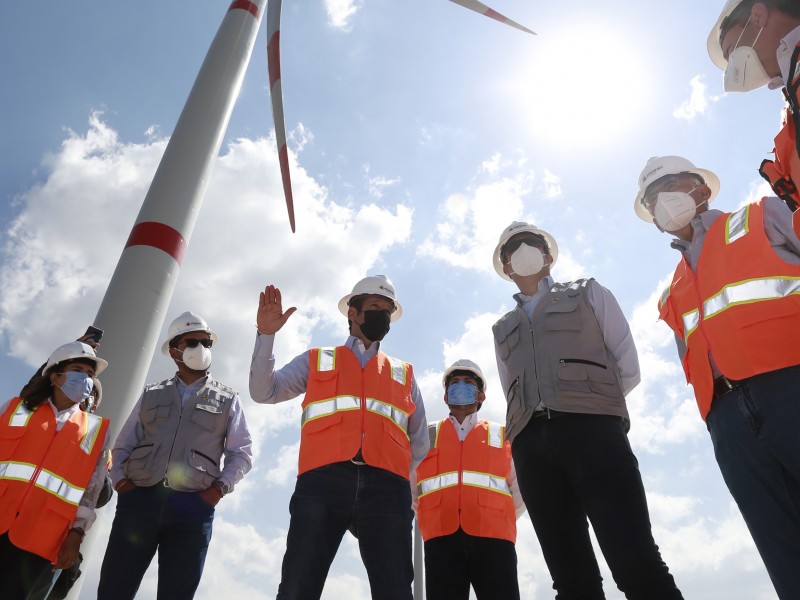 Supervisan primer proyecto de energía eólica en el estado