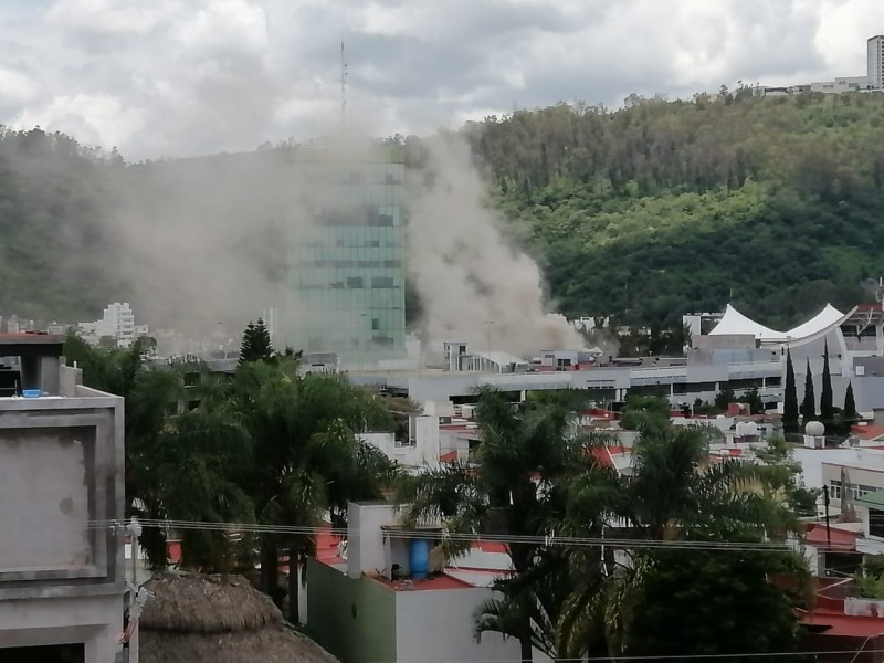 Supuesto incendio en Las Américas moviliza Protección Civil y Bomberos