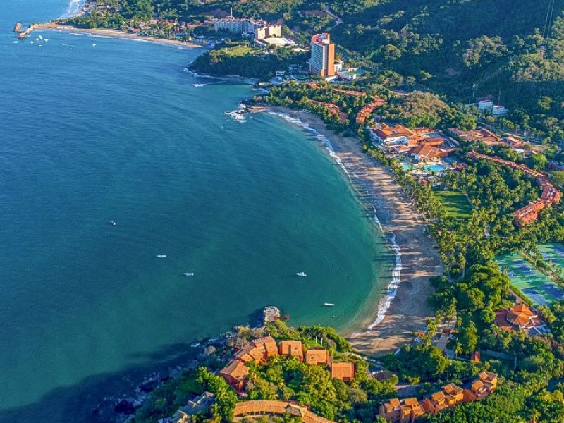 Surte efecto semáforo rojo en Ixtapa-Zihuatanejo, ocupación hotelera al 19%