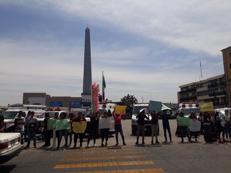 Suspenden apoyo alimenticio a estudiantes indígenas