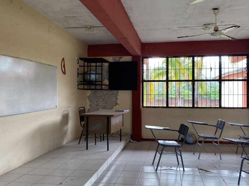 Suspenden clases en 8 municipios de Michoacán