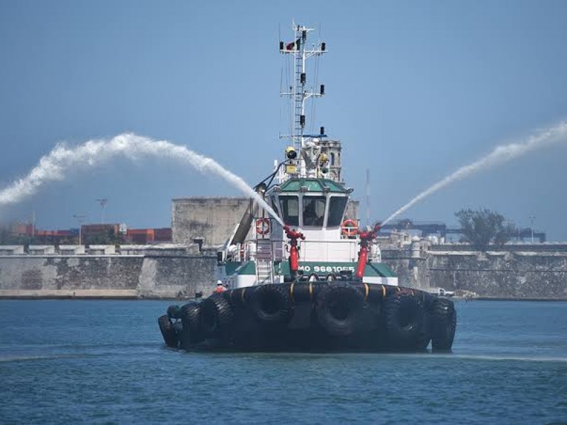 Suspenden empresa del puerto, tras muerte de buzo