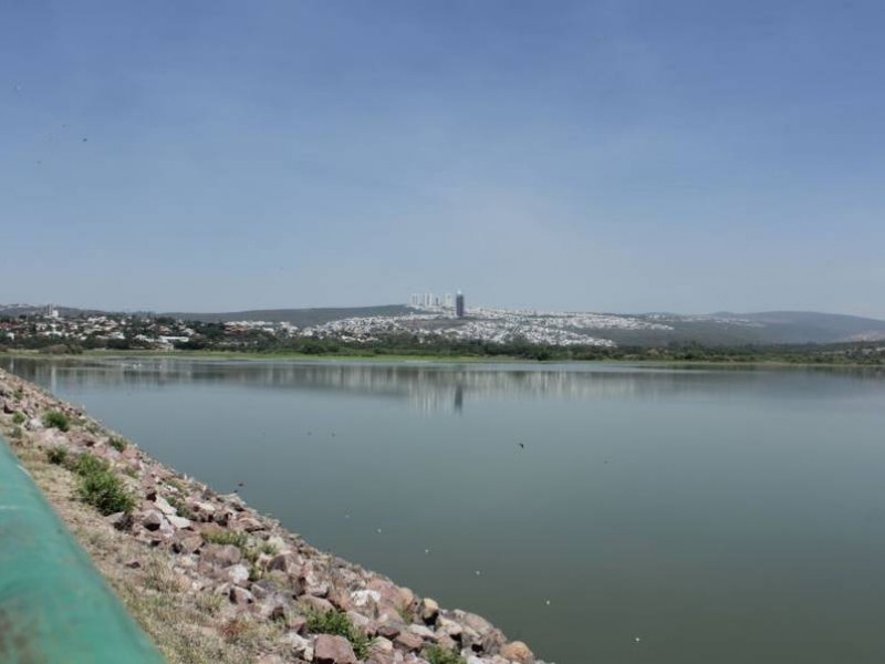 Suspenden extracción de agua de Presa del Palote