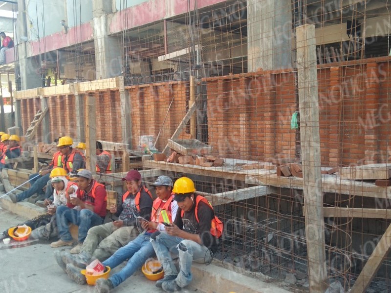 Suspenden la reconstrucción del mercado de Juchitán