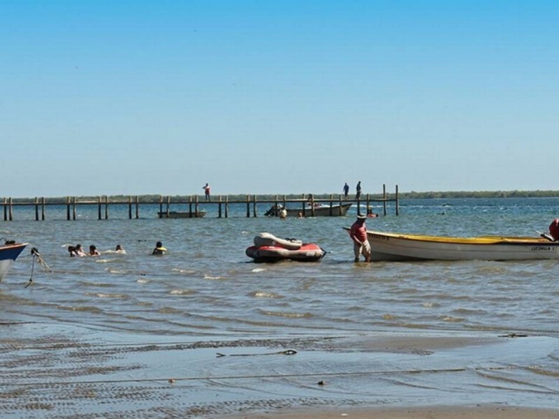 Suspenden pescadores actividades en la costa