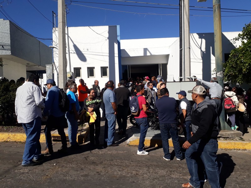 Suspenden servicios trabajadores de la SSN