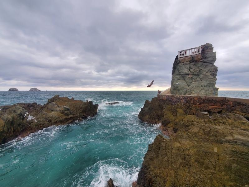 Suspenden temporalmente clavados en Mazatlán luego de ahogamiento