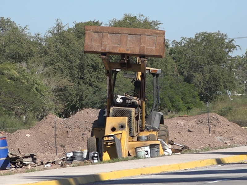 Suspenden trabajos de la obra de rehabilitación del Rosales