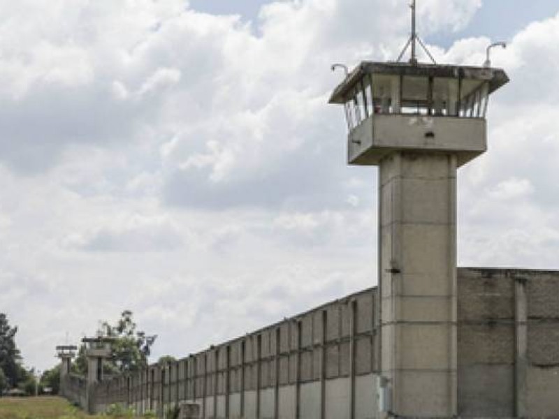 Suspenden visitas a centros penitenciarios para prevenir COVID-19