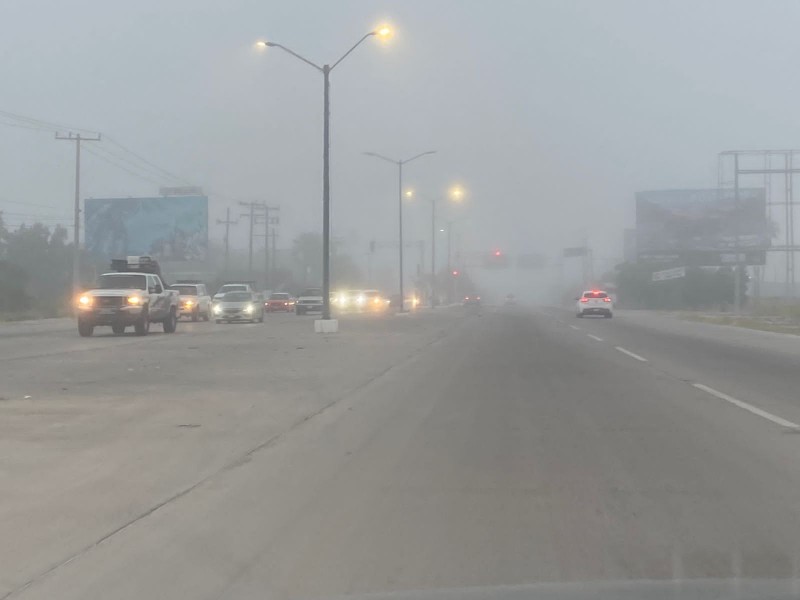 Suspenden vuelos por neblina en la mañana en La Paz