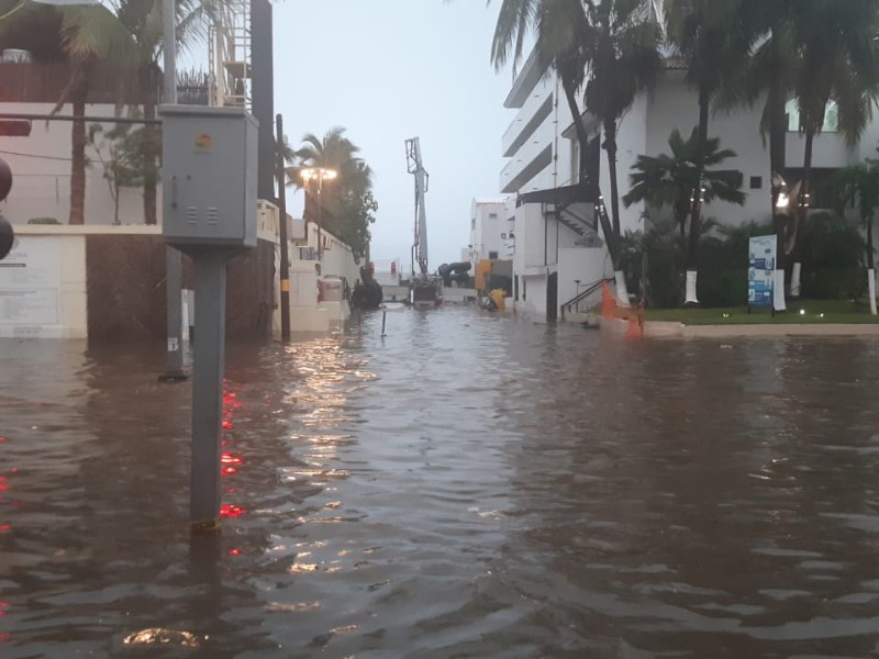 Suspensión de Clases en Mazatlán y Escuinapa por lluvias fuertes