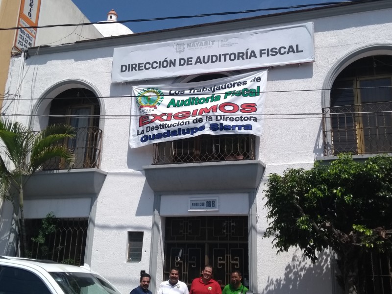 SUTSEM toma las instalaciones de la Auditoría Fiscal