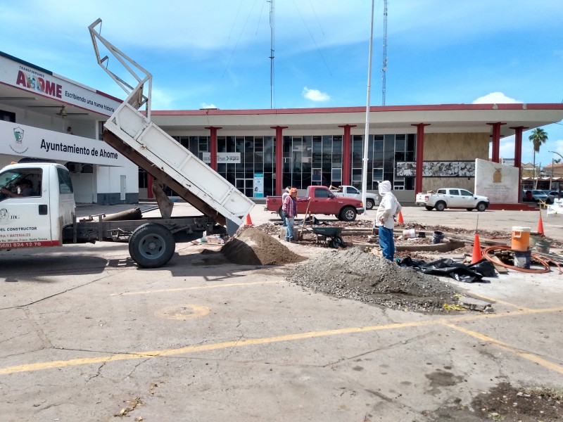 📹Trabajan a marchas forzadas en Palacio Municipal