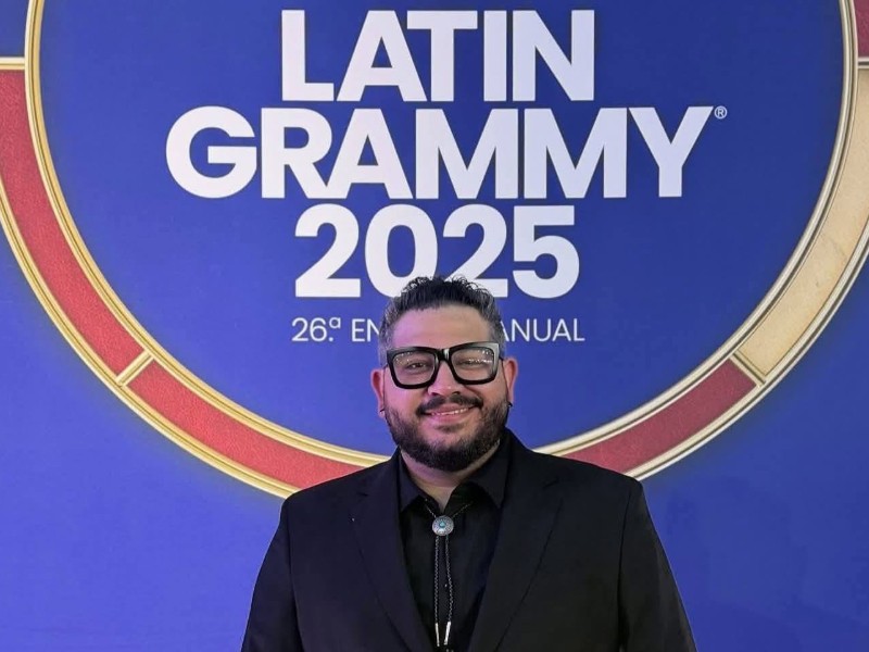 Talento navojoense brilla en Latin Grammy 2025 con Carin León
