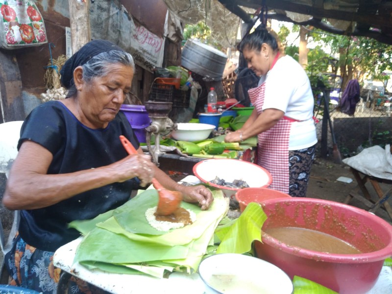 Tamal de iguana, gastronomía zapoteca durante Semana Santa