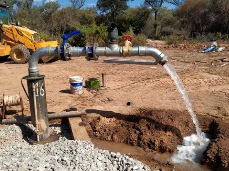 Tandeo de agua en colonias de Torreón viola derecho humano