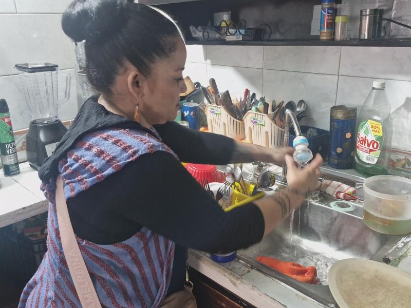 Tandeos de agua reducen la presión en la colonia San Carlos
