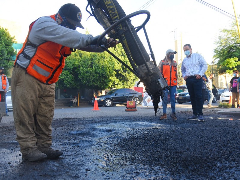 Tapan 5 mil baches en una semana