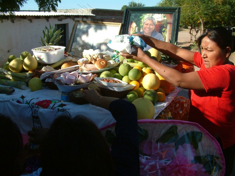 Tapancos yoreme, mezcla de culturas para recordar a los muertos